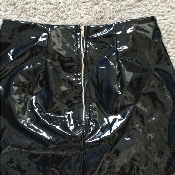 Fashion Nova Mini Skirt - Picture 9 of 10